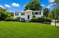 5 Shepard Rd, Franklin, MA 02038