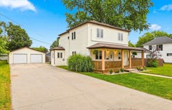 308 E Nodaway St, Clarinda, IA 51632