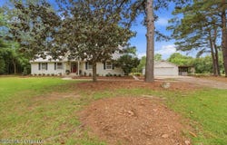 327 Clarkdell Road, Canton, MS 39046