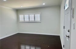 2726 N Brighton St, Burbank, CA 91504