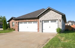 413 N Maplecrest Drive, Nixa, MO 65714