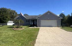 14021 Pardee Road, Buchanan, MI 49107