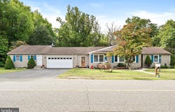 3 BRYNMORE Road, NEW EGYPT, NJ 08533