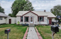 302 S 1st W, Grace, ID 83241