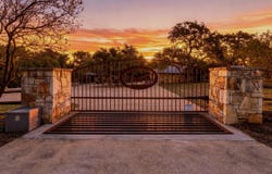 100 Morgan Cove, Burnet, TX 78611