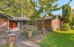 1626 S Porter Avenue, Aurora, MO 65605