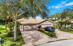 13642 Lucera Ct, ESTERO, FL 33928