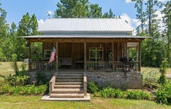 109 B Lowe Lane, Lumberton, MS 39455