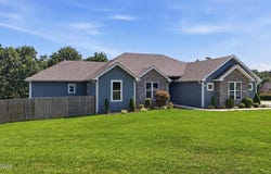 43 Oakridge Drive, Pineville, MO 64856