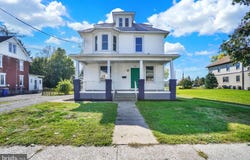 3309 MARKET Street, CAMP HILL, PA 17011