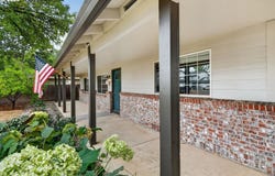 807 SE 4TH St, BattleGround, WA 98604