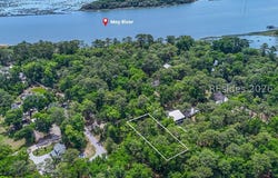 10 Crystal Beach Lane, Bluffton, SC 29910