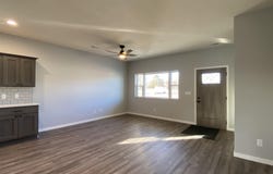 843 9th Street, Columbus, NE 68601