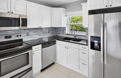 231 E Lantana Road, Lantana, FL 33462