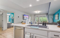 40 Lighthouse Road, Lake Ozark, MO 65049