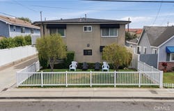 180 Rochester Street, Costa Mesa, CA 92627