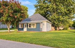 306 Southwest St, Madison, MO 65263