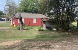 258 W 1St St, Waldron, AR 72958