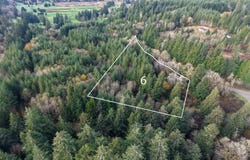 6 Pierson, CoosBay, OR 97420