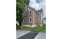500 Painter St, Everson, PA 15631