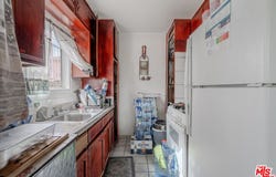 3330 E 8th St, Los Angeles, CA 90023