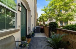 144 Royal Way, Upland, CA 91786