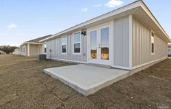 1973 Caracara St, Cantonment, FL 32533