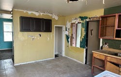 619 E 11th St, Pueblo, CO 81001