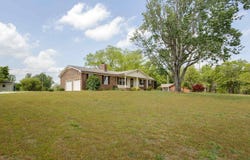 525 Alabama St, Killen, AL 35645