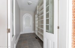 1661 Story Ave, Louisville, KY 40206