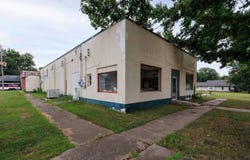 201 S Spring St, Caney, KS 67333