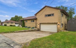 1122 Circle Dr, Unity Twp, PA 15650