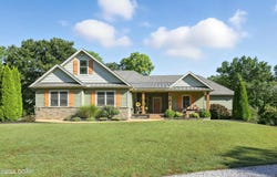 201 Tee Lane, Carl Junction, MO 64834