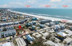 105 39th St, Mexico Beach, FL 32456