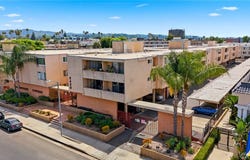 5429 Newcastle, Encino, CA 91316