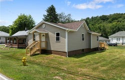 50201 Fairpoint Maynard Road, St Clairsville, OH 43950