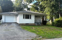 650 Inez, East Liverpool, OH 43920