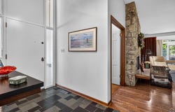2637 SE Burton ST, Topeka, KS 66605