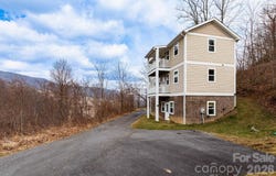 14 Lila Lane, Clyde, NC 28721