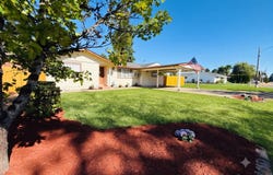 109 OAK St, Amity, OR 97101