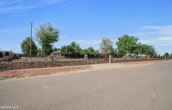 166 W HILLS Drive, Anthony, NM 88021