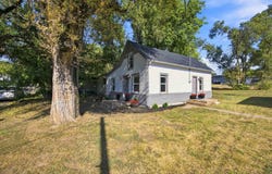 332 Gregg, Augusta, KS 67010