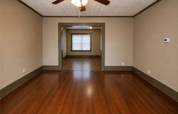 312 Willow Avenue, Luling, TX 78648