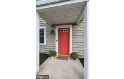 710 KELLER Drive, LITITZ, PA 17543