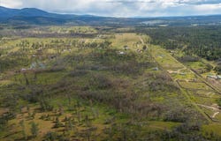 13801 E Bridges Rd, Elk, WA 99009