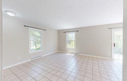 824 S Chillicothe Road, Aurora, OH 44202