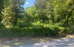 41 W Little Back River Road, Hampton, VA 23669