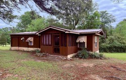806 PINE GROVE ROAD, SYLACAUGA, AL 35150
