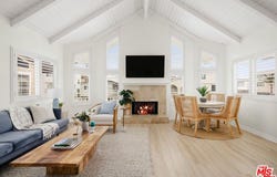 109 Los Robles St, Oxnard, CA 93035