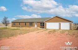 2 Redtail St, Gillette, WY 82718